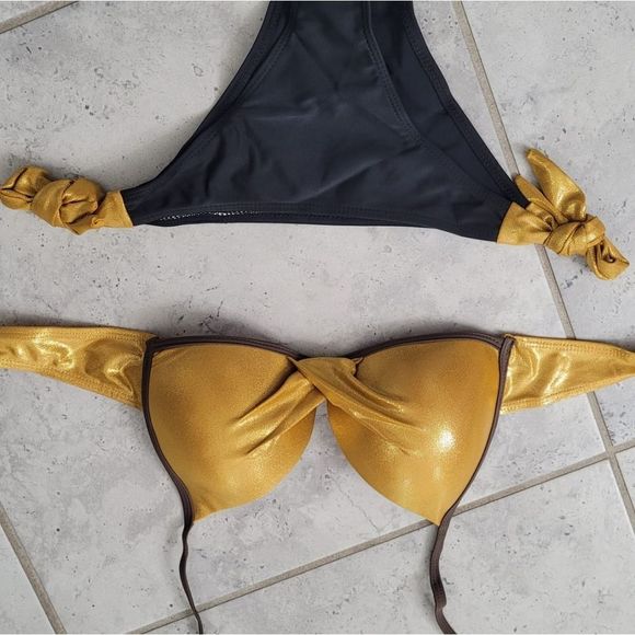 Boutique quality sexy halter bikini brNd new bandage shiny bordered bikini set b - Picture 5 of 5